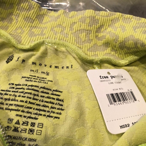 New Free People Lime Leopard Layering Top SizeM/L - Picture 4 of 5